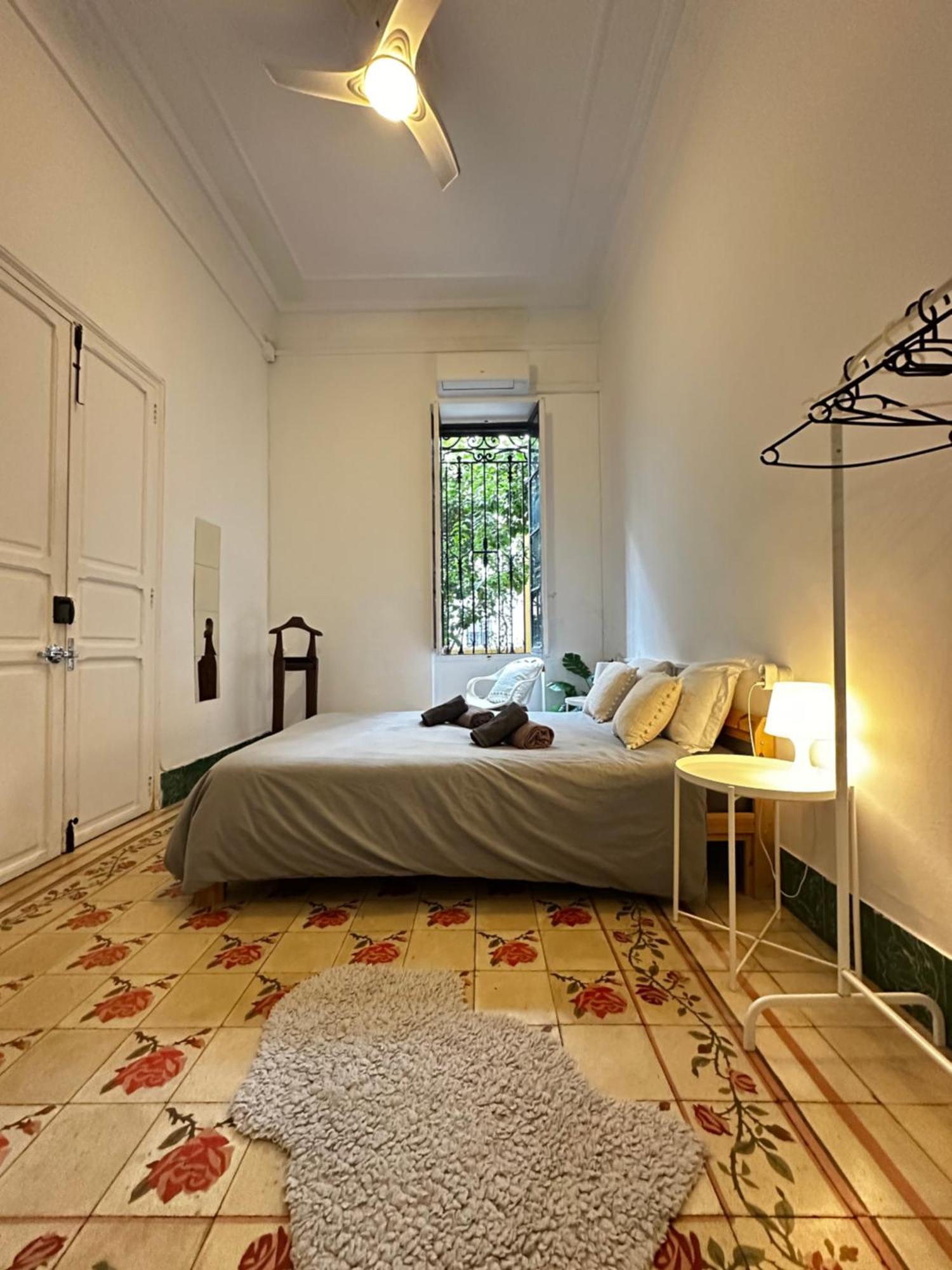 2-Habitacion Con Bano Privado 1 Cama De Matrimonio — Photos 2